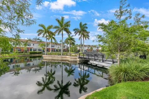 621 Sw 2nd Drive Pompano Beach FL 33060