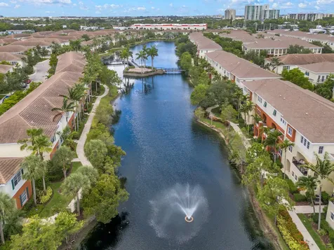 621 Sw 2nd Drive Pompano Beach FL 33060