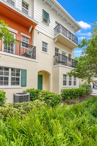 621 Sw 2nd Drive Pompano Beach FL 33060