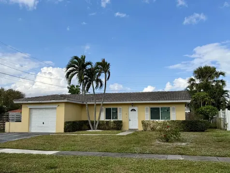 3 Forest Hills Lane Boca Raton FL 33431