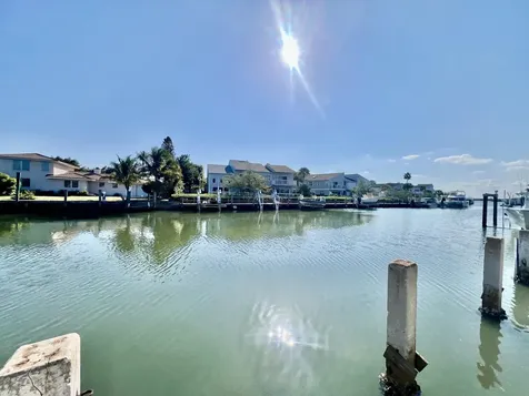2486 Harbour Cove Drive Hutchinson Island FL 34949