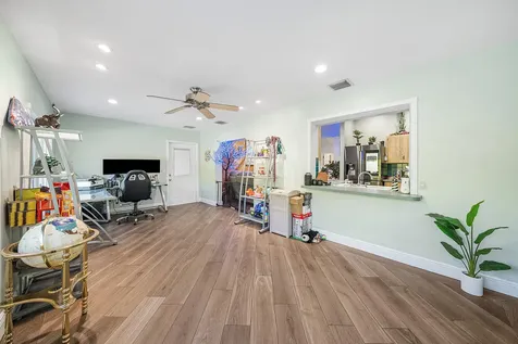 74 W Palmetto Road Lake Worth FL 33467