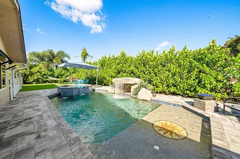 74 W Palmetto Road Lake Worth FL 33467