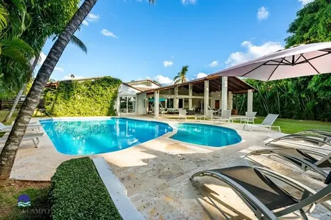 16 Los Lagos Casa de Campo DR 22000
