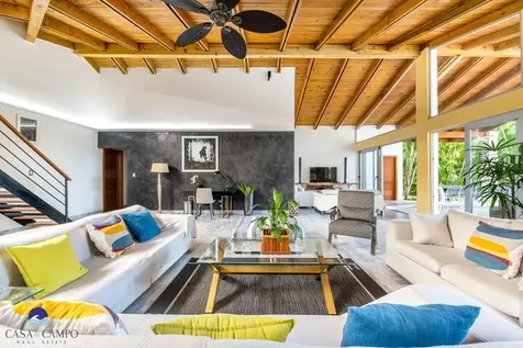 16 Los Lagos Casa de Campo DR 22000