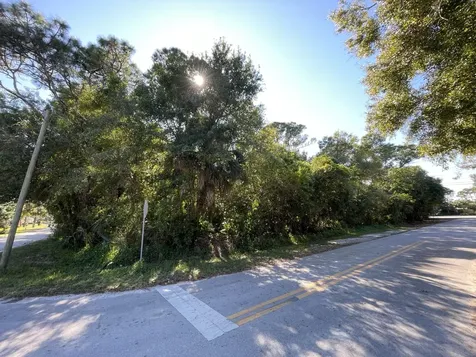 4595 57th Avenue Vero Beach FL 32967