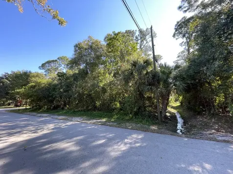 4595 57th Avenue Vero Beach FL 32967