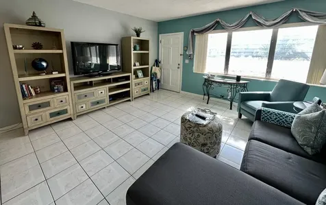 1001 NE 8th Avenue Delray Beach FL 33483
