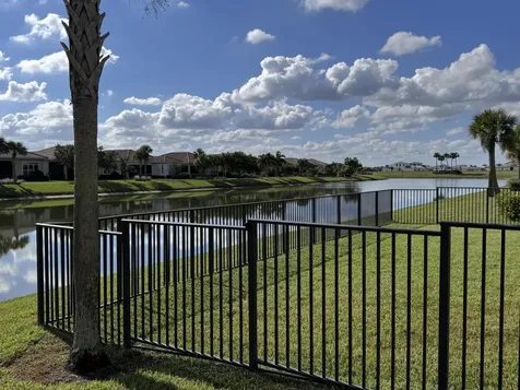 21045 Sw Modena Way Port Saint Lucie FL 34986