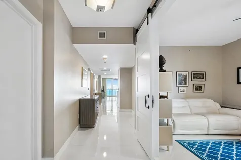 2650 Lake Shore Drive Riviera Beach FL 33404