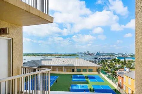 2650 Lake Shore Drive Riviera Beach FL 33404