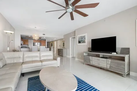 2650 Lake Shore Drive Riviera Beach FL 33404