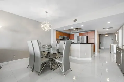 2650 Lake Shore Drive Riviera Beach FL 33404
