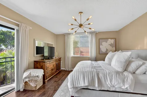 23018 Oxford Place Boca Raton FL 33433