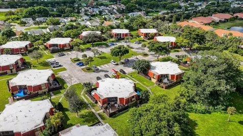 23018 Oxford Place Boca Raton FL 33433