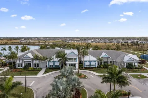 10223 Sw Pervenche Lane Port Saint Lucie FL 34987