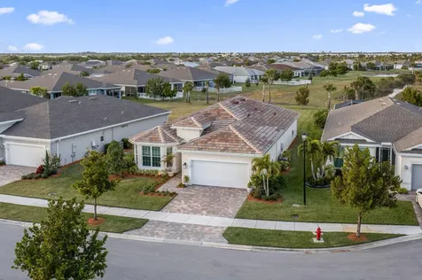 10223 Sw Pervenche Lane Port Saint Lucie FL 34987