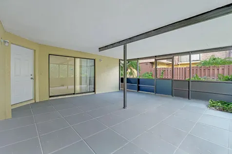 4205 Turnberry Circle Lake Worth FL 33467
