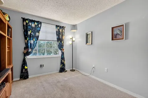 1238 Nw 144th Terrace Pembroke Pines FL 33028