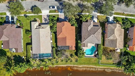 1238 Nw 144th Terrace Pembroke Pines FL 33028