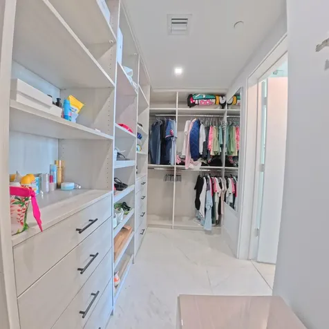 650 Ne 32nd Street Miami FL 33137