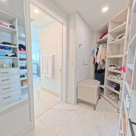 650 Ne 32nd Street Miami FL 33137