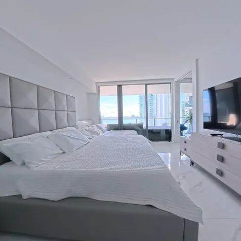 650 Ne 32nd Street Miami FL 33137