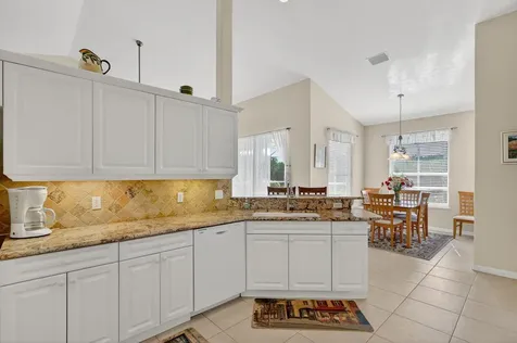 3075 73rd Place Vero Beach FL 32967