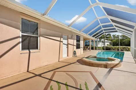 3075 73rd Place Vero Beach FL 32967