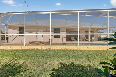 3075 73rd Place Vero Beach FL 32967
