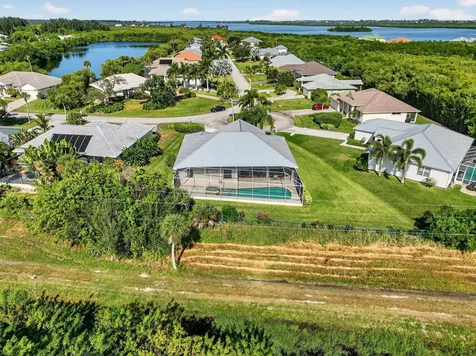 3075 73rd Place Vero Beach FL 32967