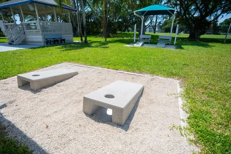 107 Prescott E Deerfield Beach FL 33442