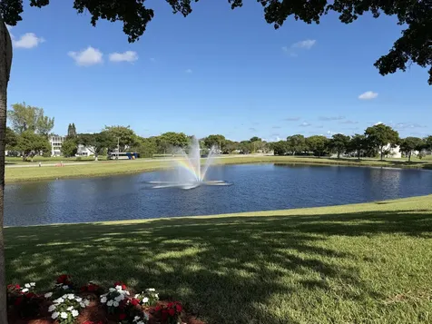 107 Prescott E Deerfield Beach FL 33442