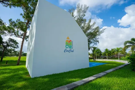107 Prescott E Deerfield Beach FL 33442