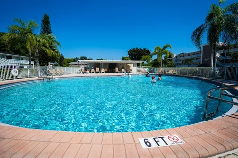 107 Prescott E Deerfield Beach FL 33442