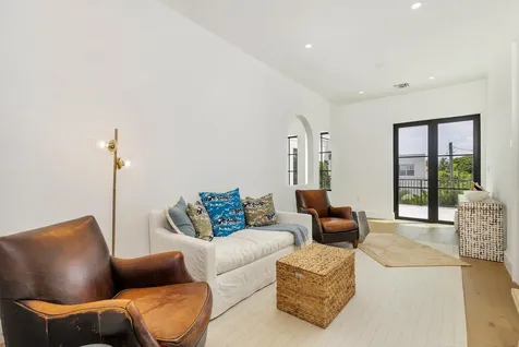 302 E Lakewood Road West Palm Beach FL 33405