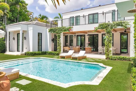 302 E Lakewood Road West Palm Beach FL 33405