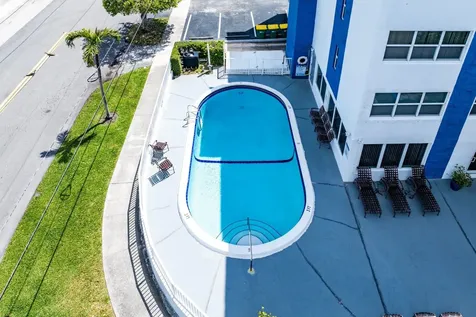 550 Bayshore Drive Fort Lauderdale FL 33304
