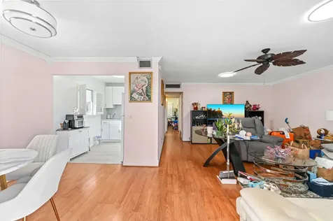 317 Saxony G Delray Beach FL 33446