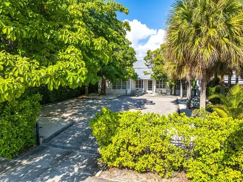 315 9th Street Street West Palm Beach FL 33401