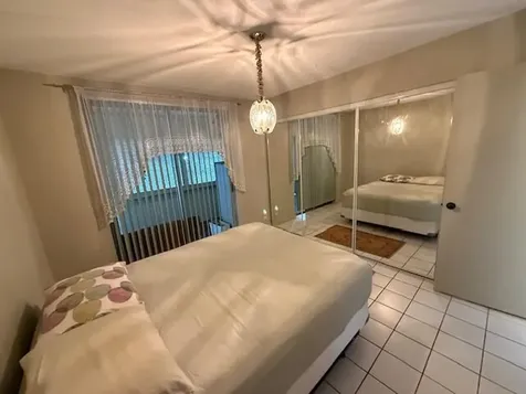 2528 Boundbrook Drive Palm Springs FL 33406