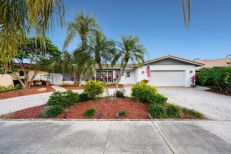 2102 Ne 68th Street Fort Lauderdale FL 33308