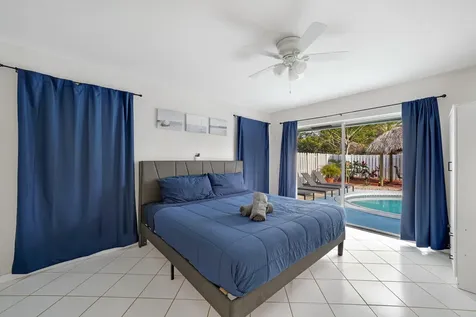2102 Ne 68th Street Fort Lauderdale FL 33308