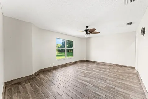 13587 76th Road The Acreage FL 33412