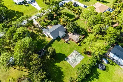 13587 76th Road The Acreage FL 33412