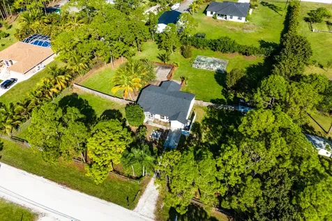 13587 76th Road The Acreage FL 33412