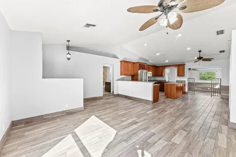 13587 76th Road The Acreage FL 33412