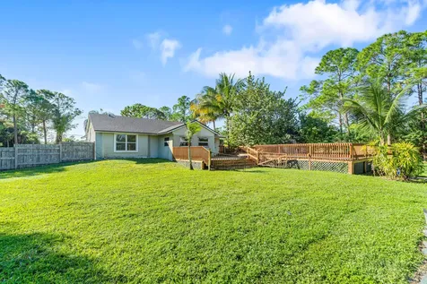 13587 76th Road The Acreage FL 33412