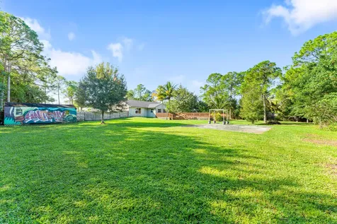 13587 76th Road The Acreage FL 33412