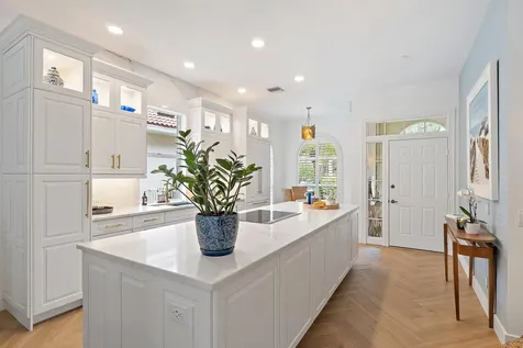 231 E Tall Oaks Circle Palm Beach Gardens FL 33410
